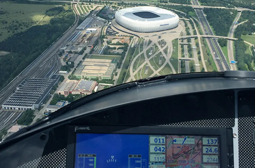 Tragschrauber Rundflug über München (80 Min.)
