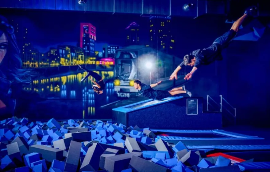 Trampolinhalle München Trudering-Riem für 2