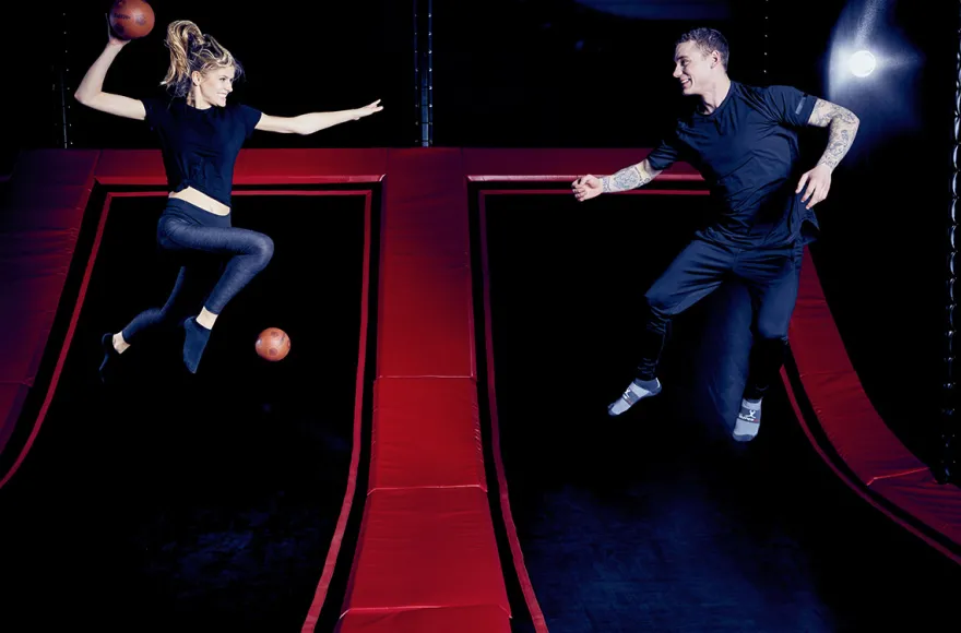 Trampolinhalle Wiesbaden für 2