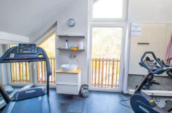 Urlaub mit dem Oldtimer Esch-sur-Sure für 2 (3 Nächte)