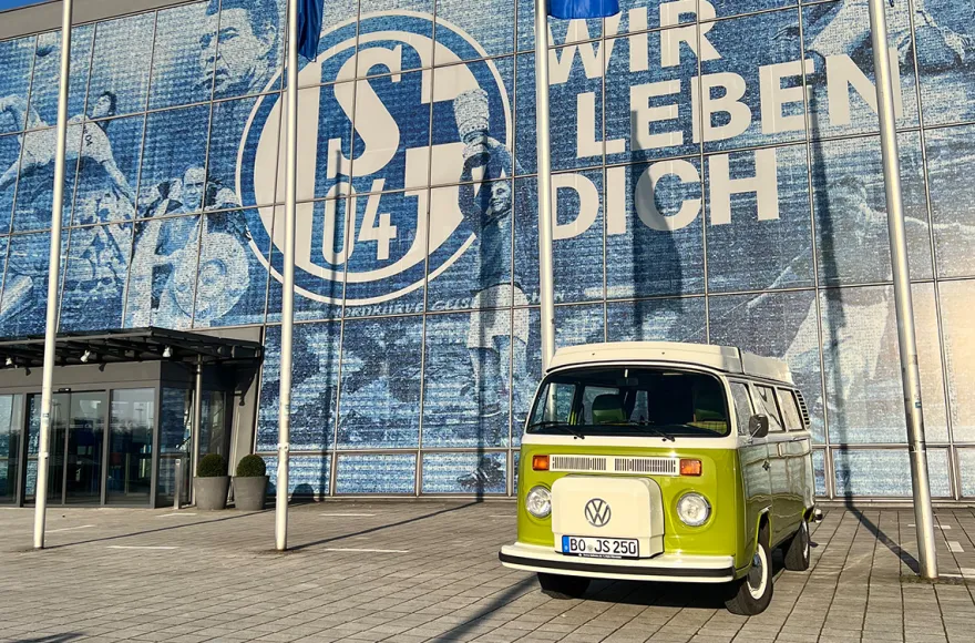 VW Bulli Tour und Schalke Arena
