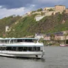 Weinwanderung und Schifffahrt auf der Mosel
