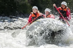 Wildwasser-Rafting im 3er-Boot im Ötztal