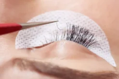 Wimpernverlängerung